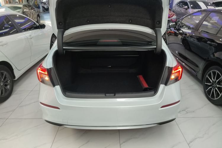 Used Honda Civic 2023 2.0L eHEV Pioneer Edition Trunk