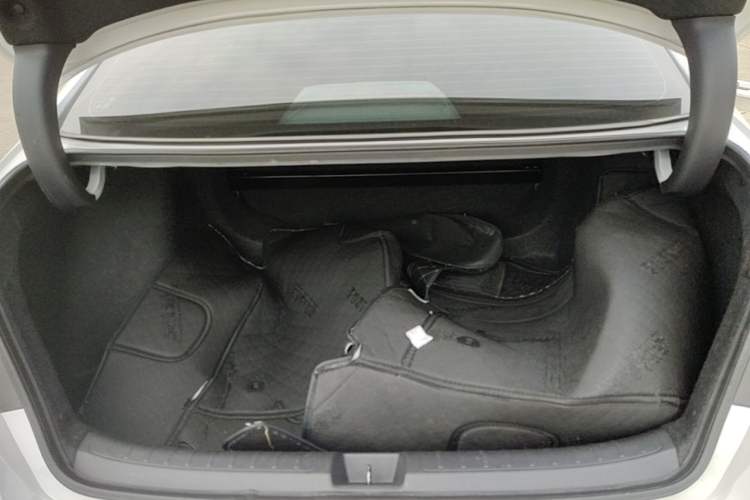 Used Honda Civic 2023 240TURBO CVT Dynamic Edition Trunk