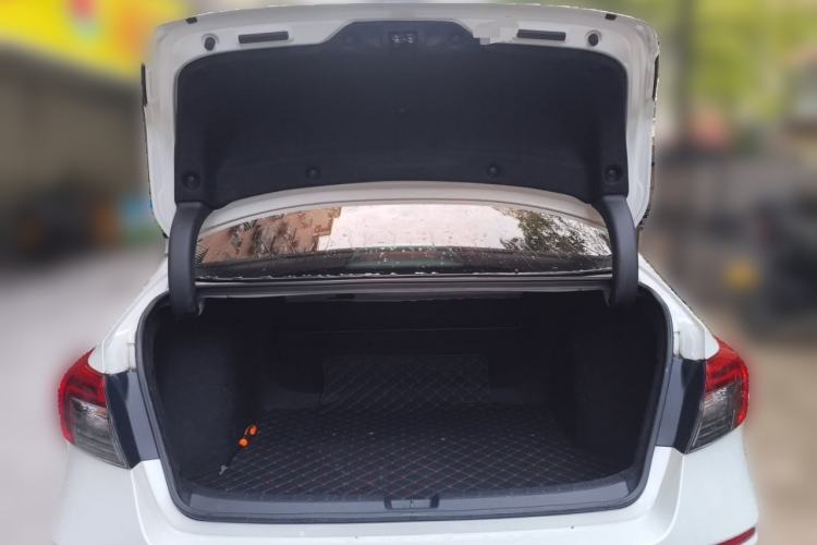 Used Honda Civic 2023 240TURBO CVT Dynamic Edition Trunk