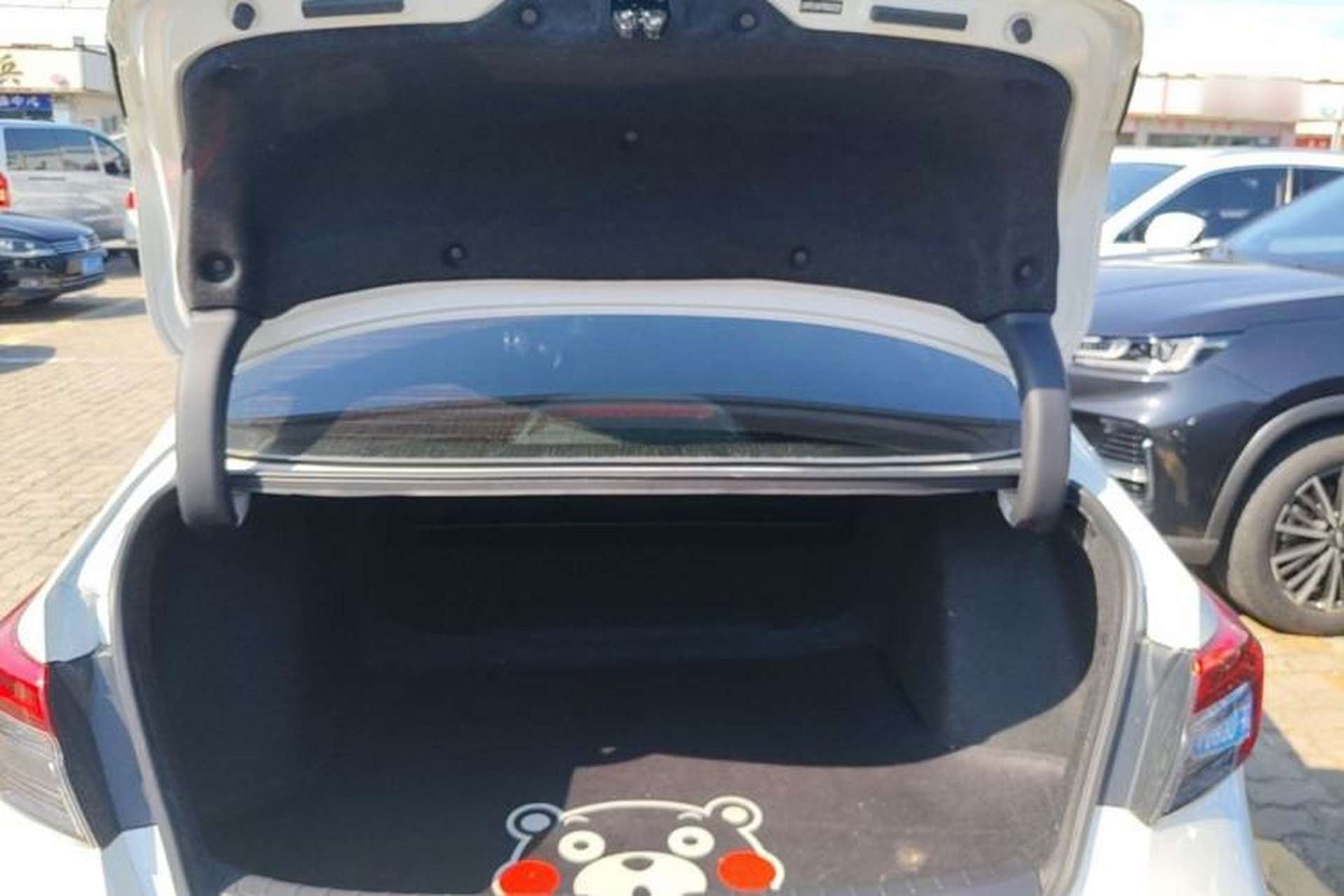 Used Honda Civic 2023 240TURBO CVT Dynamic Edition Trunk
