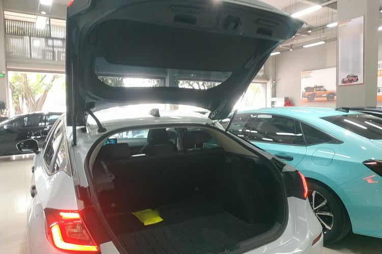 Used Honda Civic 2023 HATCHBACK 2.0L eHEV Extreme Edition Trunk