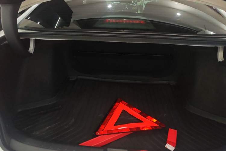 Used Honda Civic 2023 240TURBO CVT Dynamic Edition Trunk
