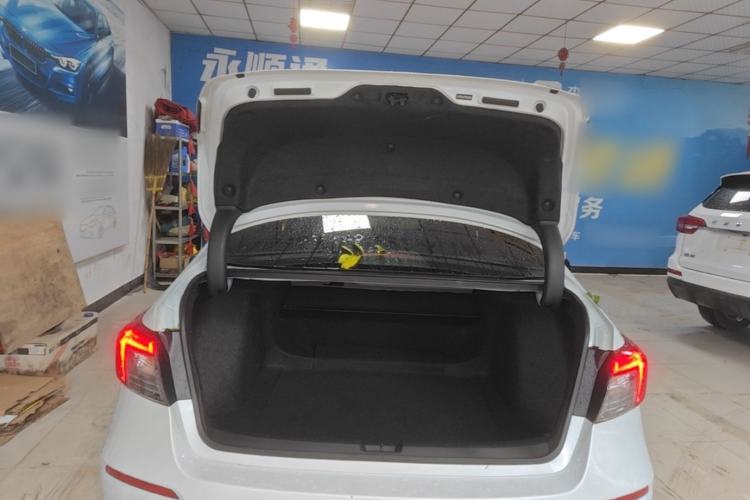 Used Honda Civic 2023 2.0L eHEV Pioneer Edition Trunk