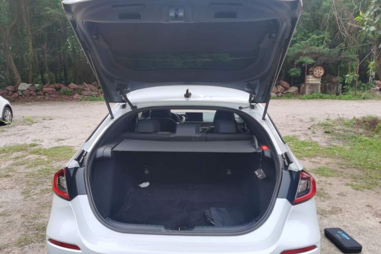 Used Honda Civic 2023 HATCHBACK 2.0L eHEV Extreme Control Edition Trunk