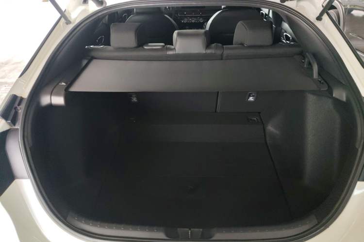 Used Honda Civic 2023 HATCHBACK 240TURBO CVT Extreme Edition Trunk