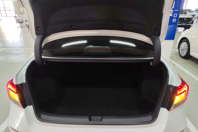 Used Honda Civic 2023 240TURBO CVT Dynamic · Center Stage Special Edition Trunk