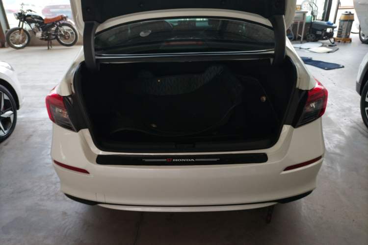 Used Honda Civic 2023 240TURBO CVT Dynamic Edition Trunk