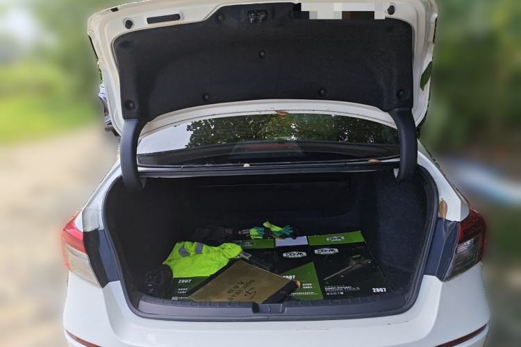 Used Honda Civic 2023 240TURBO CVT Dynamic · Center Stage Special Edition Trunk