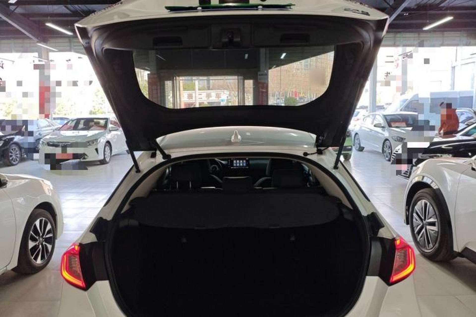 Used Honda Civic 2023 HATCHBACK 240TURBO CVT Zhiyue Edition Trunk