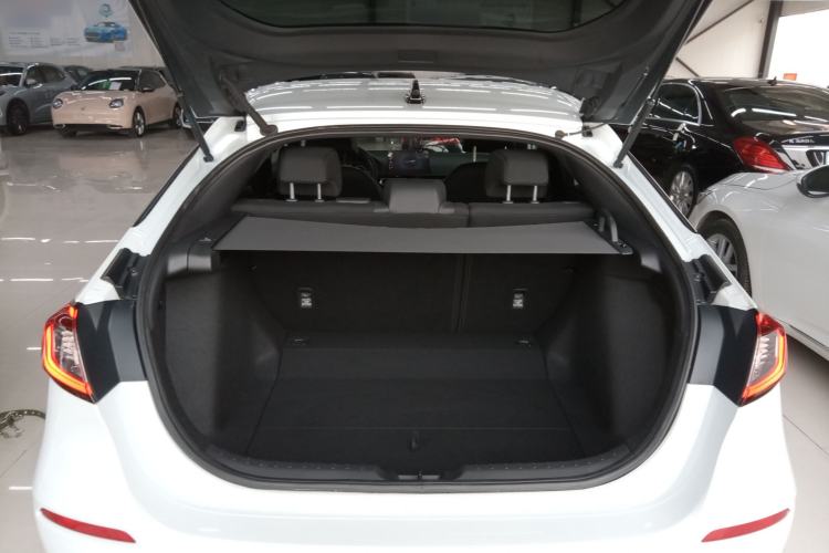 Used Honda Civic 2023 HATCHBACK 2.0L eHEV Extreme Control Edition Trunk