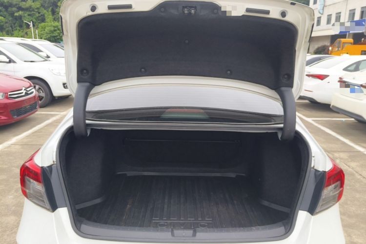 Used Honda Civic 2023 240TURBO CVT Dynamic Edition Trunk