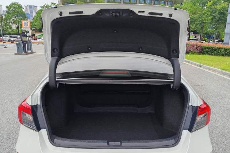 Used Honda Civic 2023 240TURBO CVT Dynamic Edition Trunk