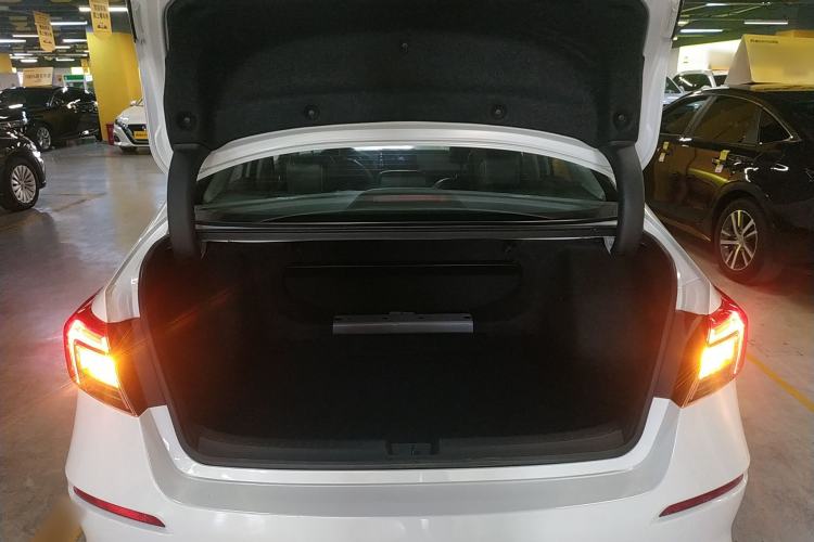 Used Honda Civic 2023 240TURBO CVT Dynamic · Center Stage Special Edition Trunk
