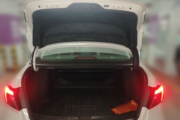 Used Honda Civic 2023 240TURBO CVT Dynamic Edition Trunk