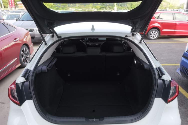 Used Honda Civic 2023 HATCHBACK 240TURBO CVT Zhiyue Edition Trunk