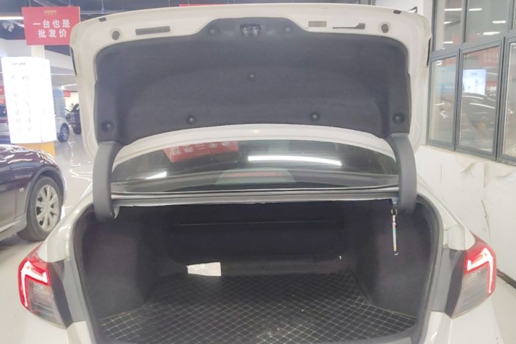 Used Honda Civic 2023 240TURBO CVT Dynamic Edition Trunk