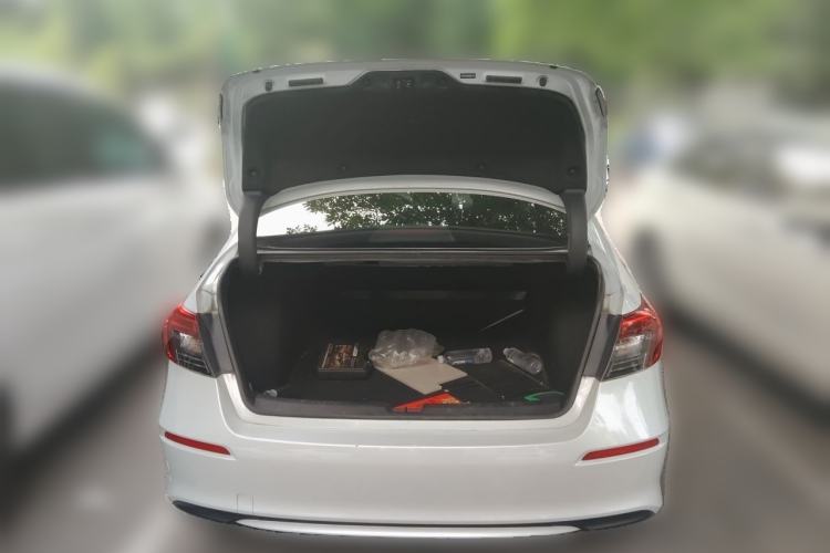 Used Honda Civic 2023 2.0L eHEV Pioneer Edition Trunk