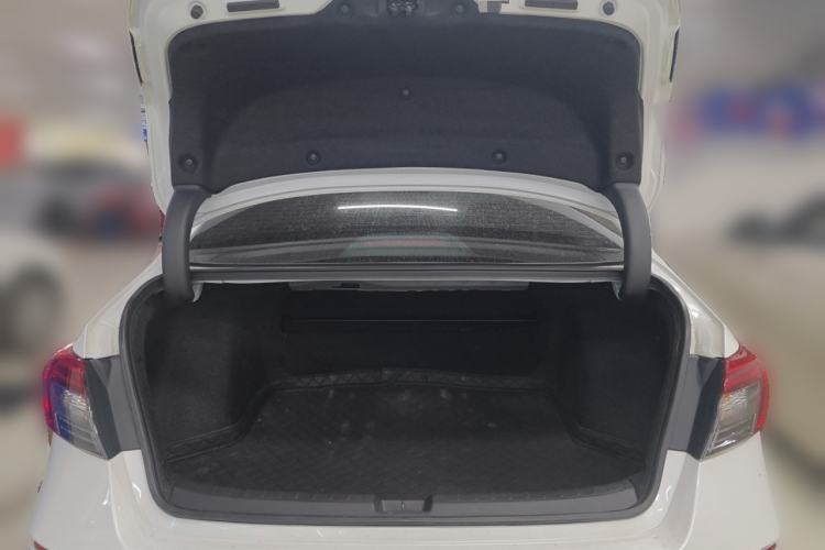 Used Honda Civic 2023 240TURBO CVT Dynamic Edition Trunk