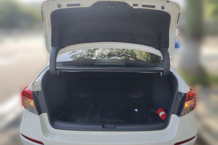 Used Honda Civic 2023 240TURBO CVT Dynamic Edition Trunk