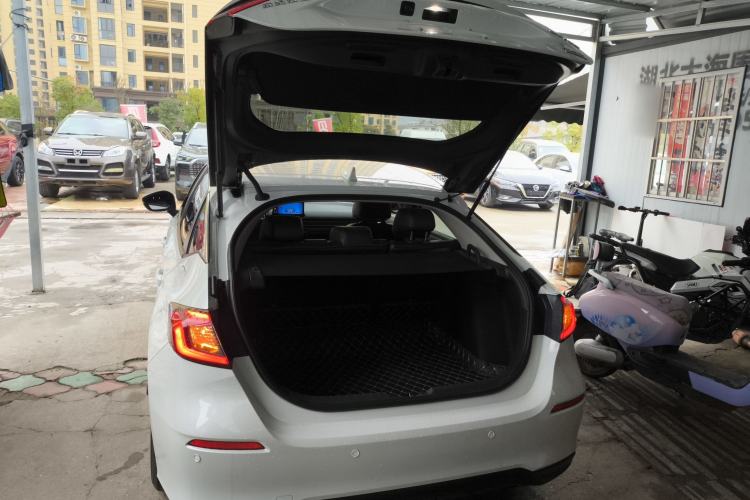 Used Honda Civic 2023 HATCHBACK 240TURBO CVT Zhiyue Edition Trunk