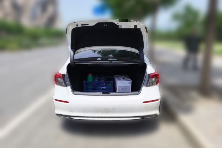 Used Honda Civic 2023 240TURBO CVT Dynamic Edition Trunk