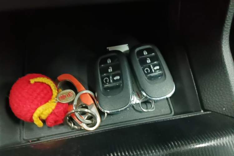 Used Honda Civic 2023 240TURBO CVT Dynamic · Center Stage Special Edition Vehicle Key