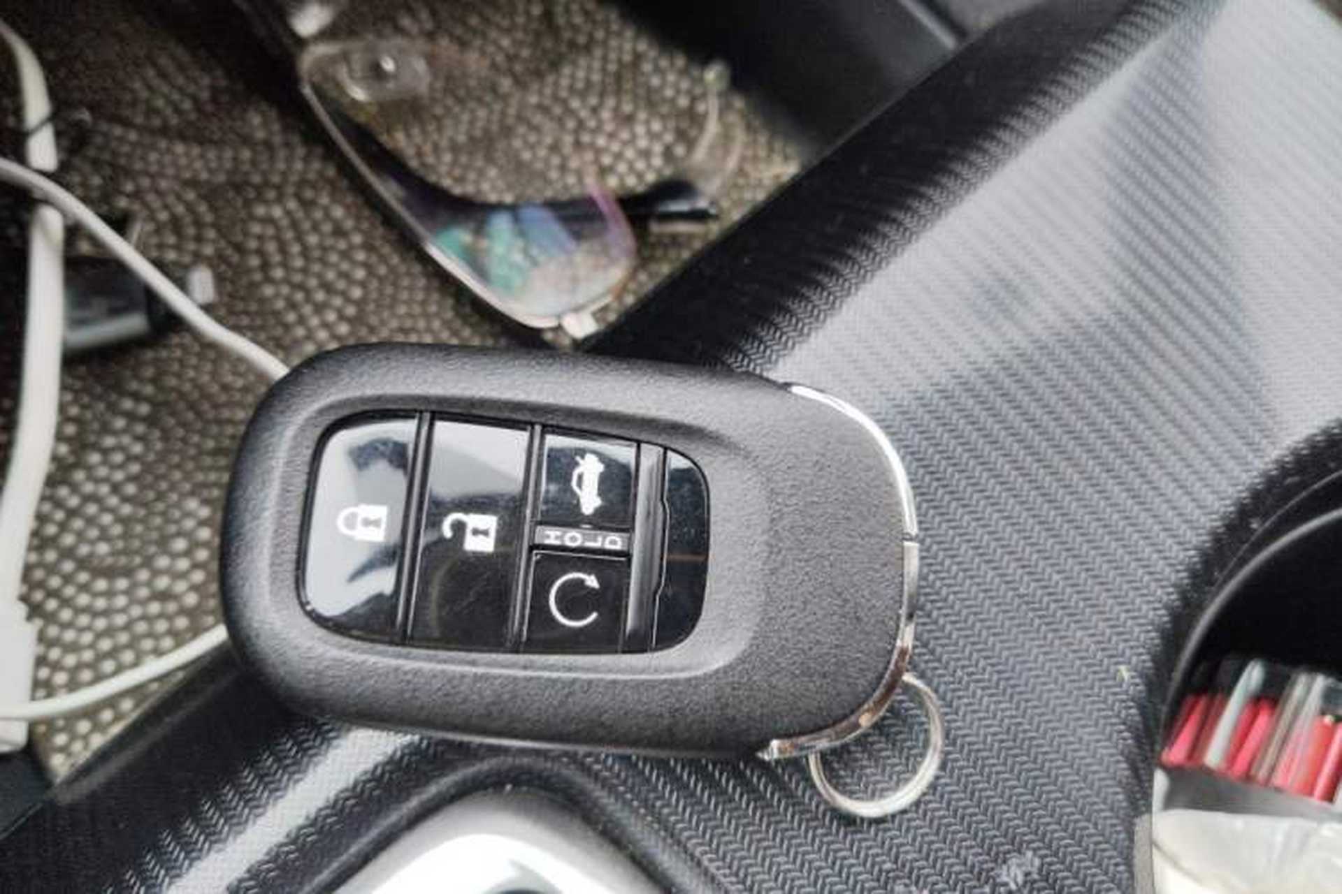 Used Honda Civic 2023 2.0L eHEV Pioneer Edition Vehicle Key