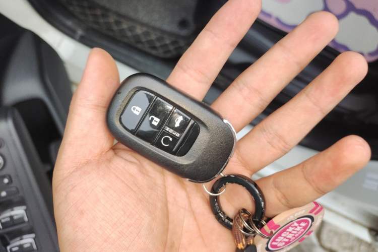 Used Honda Civic 2023 240TURBO CVT Dynamic · Center Stage Special Edition Vehicle Key