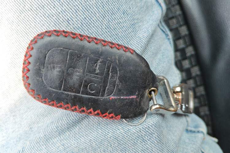 Used Honda Civic 2023 240TURBO CVT Dynamic Control · C-Position Guest Special Edition Vehicle Key