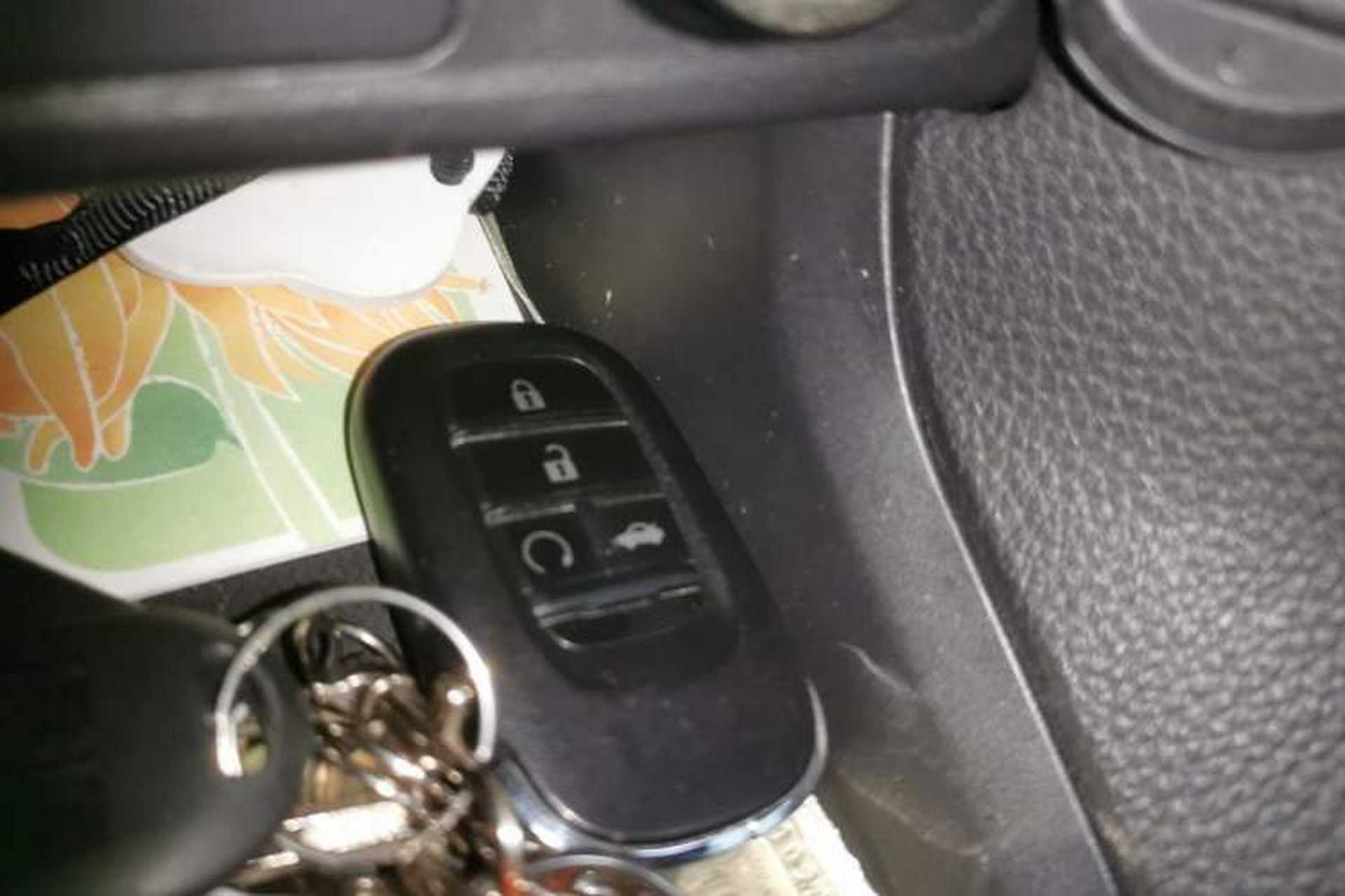Used Honda Civic 2023 2.0L eHEV Pioneer Edition Vehicle Key