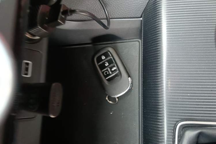 Used Honda Civic 2023 240TURBO CVT Dynamic · Center Stage Special Edition Vehicle Key