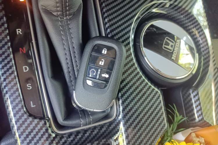 Used Honda Civic 2023 240TURBO CVT Dynamic · Center Stage Special Edition Vehicle Key