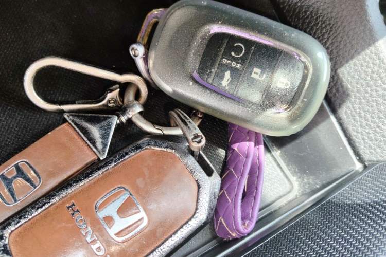 Used Honda Civic 2023 240TURBO CVT Dynamic · Center Stage Special Edition Vehicle Key