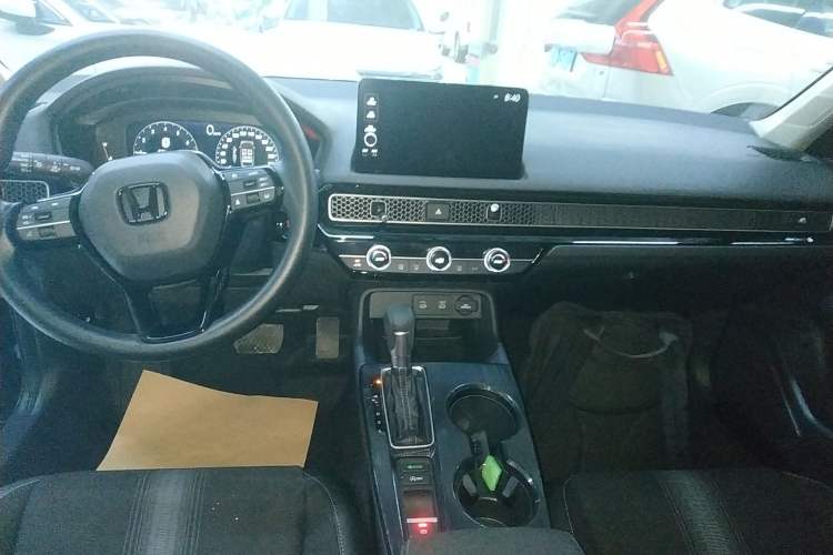 Used Honda Civic 2025 240TURBO CVT Smart & Fun Plus Audio And AC Panel