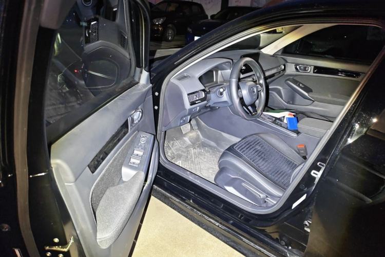 Used Honda Civic 2025 240TURBO CVT Smart & Fun Plus Driver Seat