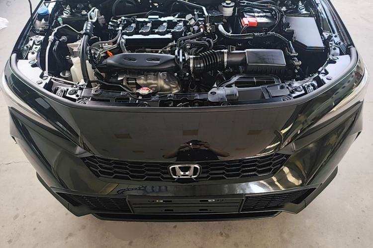 Used Honda Civic 2025 240TURBO CVT Smart & Fun Plus Engine Bay