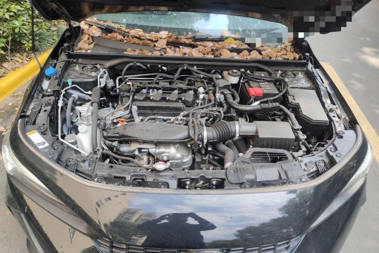 Used Honda Civic 2025 240TURBO CVT Smart & Fun Plus Engine Bay