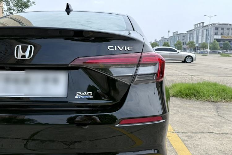 Used Honda Civic 2025 240TURBO CVT Smart & Fun Plus Exterior 6