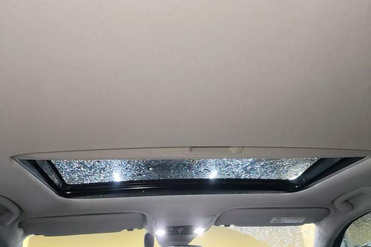 Used Honda Civic 2025 240TURBO CVT Smart & Fun Plus Headliner