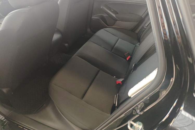 Used Honda Civic 2025 180TURBO CVT Smart & Fun Interior 2