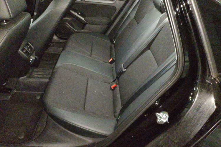 Used Honda Civic 2025 240TURBO CVT Smart & Fun Plus Left Rear Seat