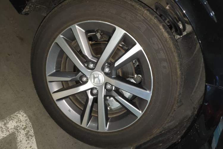 Used Honda Civic 2025 240TURBO CVT Smart & Fun Plus Right Front Wheel Hub