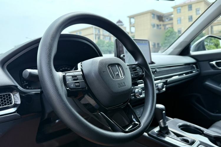 Used Honda Civic 2025 240TURBO CVT Smart & Fun Plus Steering Wheel