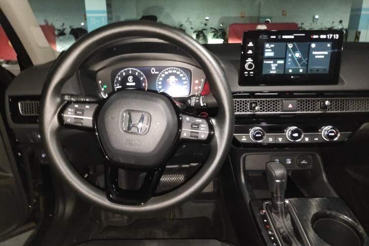 Used Honda Civic 2025 240TURBO CVT Smart & Fun Plus Steering Wheel