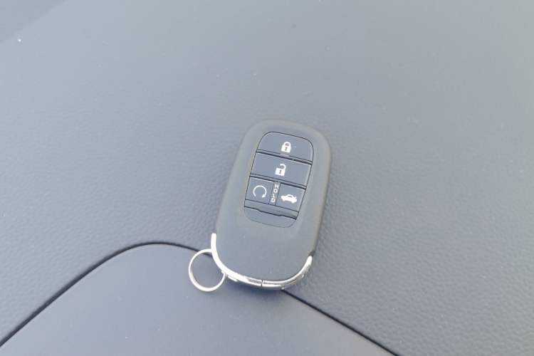 Used Honda Civic 2025 240TURBO CVT Smart & Fun Plus Vehicle Key