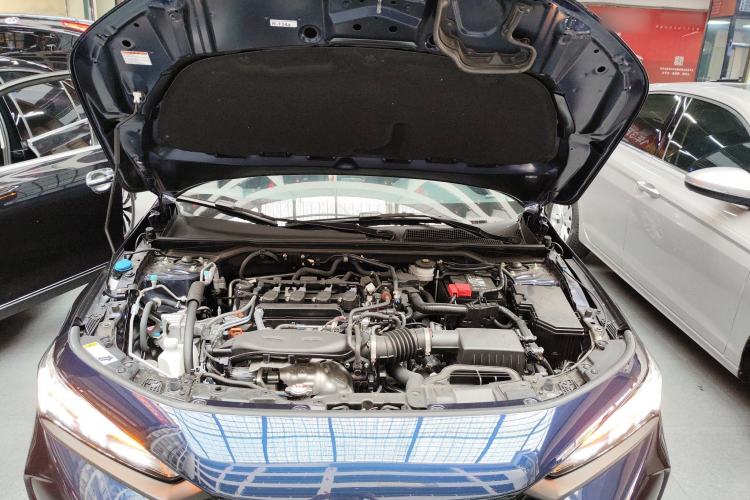 Used Honda Civic 2025 240TURBO CVT Smart & Fun Plus Engine Bay