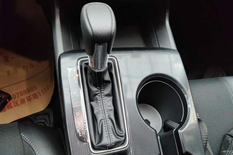 Used Honda Civic 2025 240TURBO CVT Smart & Fun Plus Gear Lever
