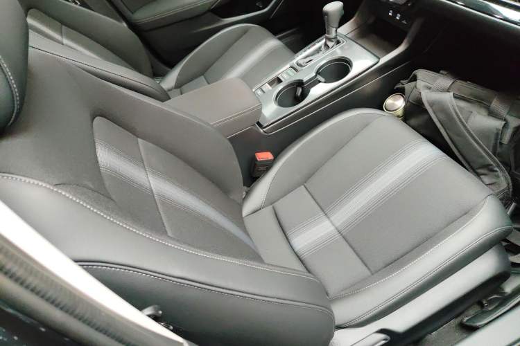 Used Honda Civic 2025 240TURBO CVT Smart & Fun Plus Right Front Seat