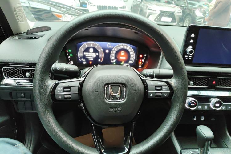 Used Honda Civic 2025 240TURBO CVT Smart & Fun Plus Steering Wheel