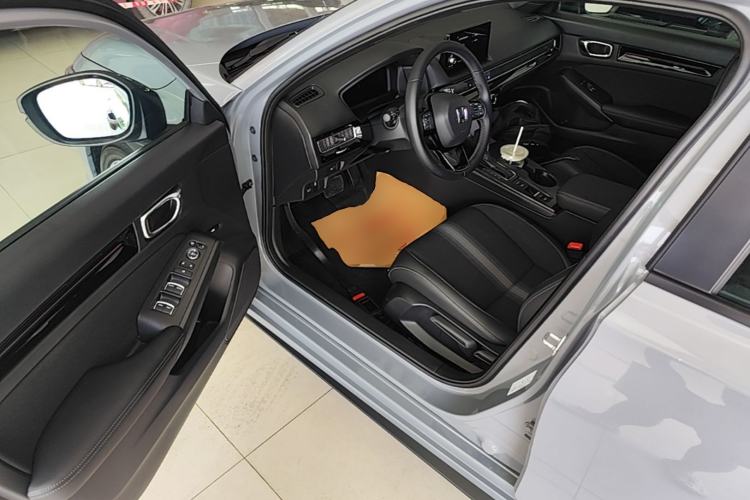Used Honda Civic 2025 240TURBO CVT SmartFun Pro Driver Seat